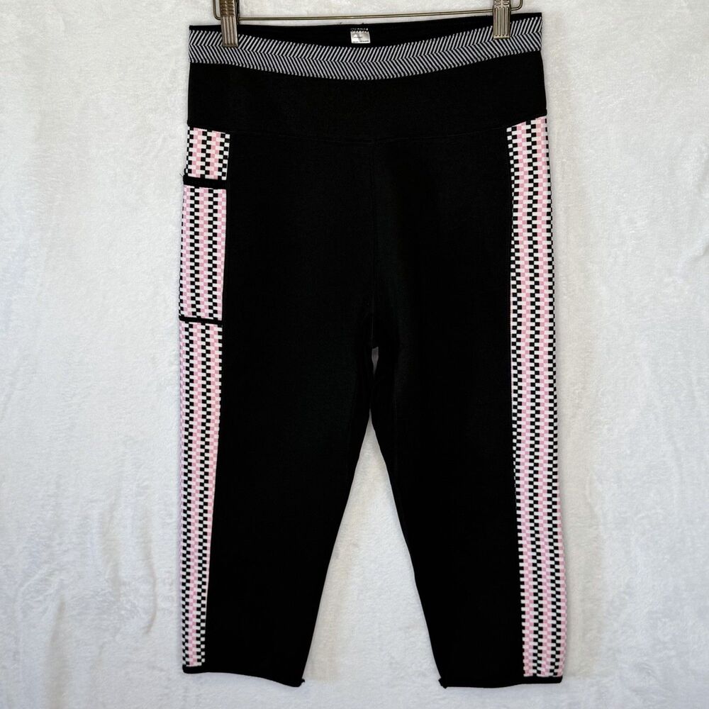 Women's Black Neoprene Capri Pants Pink Checkered down the side Size L